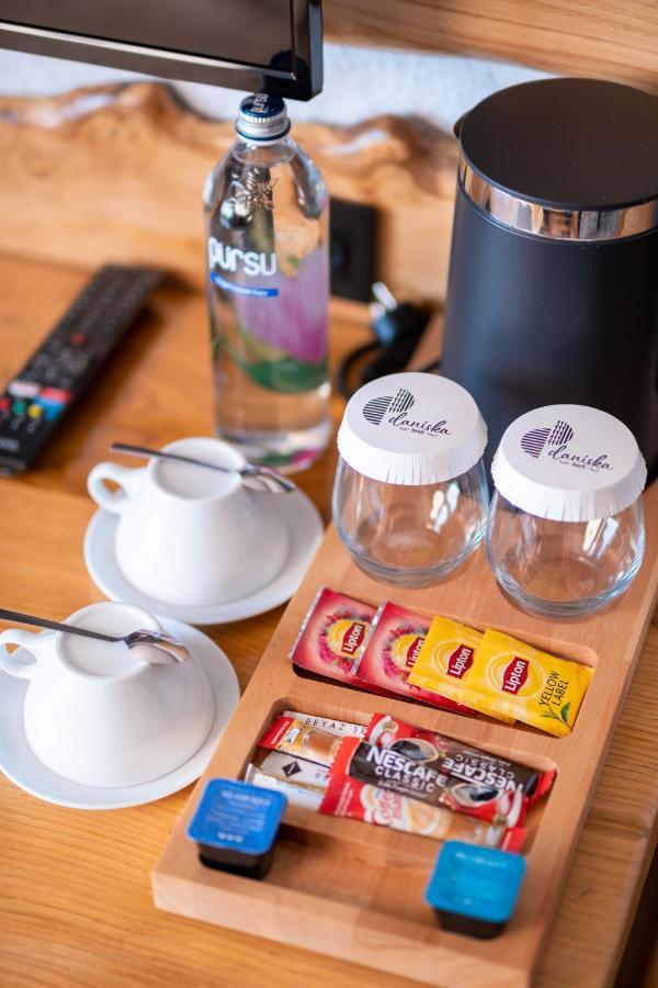 Ida Colors Hotel Altınoluk Екстериор снимка