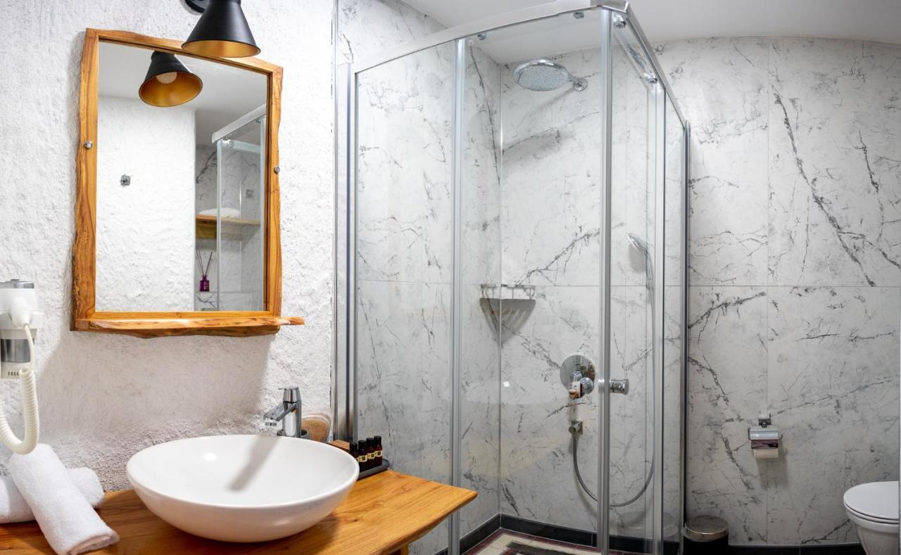 Ida Colors Hotel Altınoluk Екстериор снимка