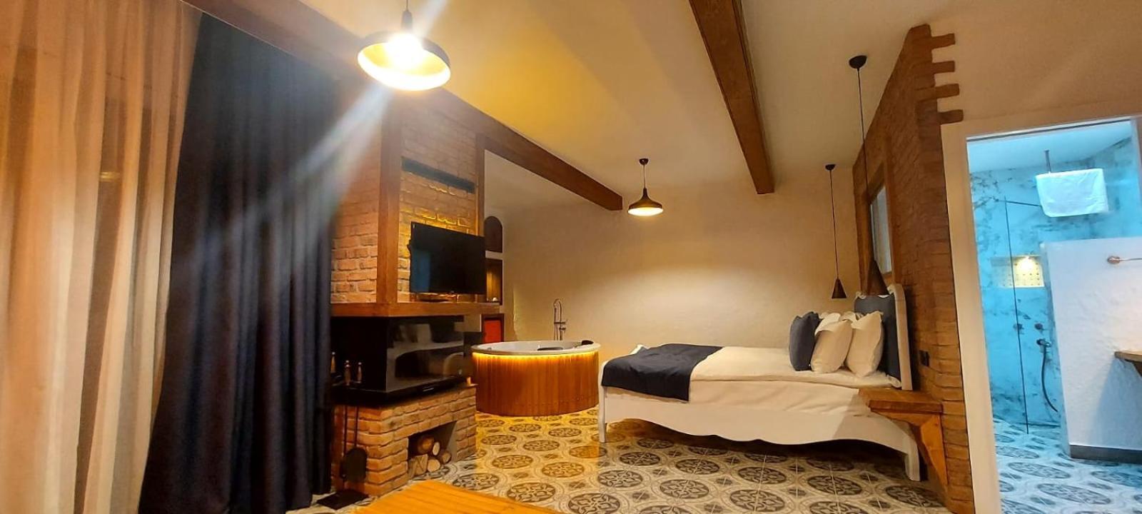 Ida Colors Hotel Altınoluk Екстериор снимка